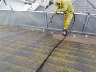 雨の中高圧洗浄